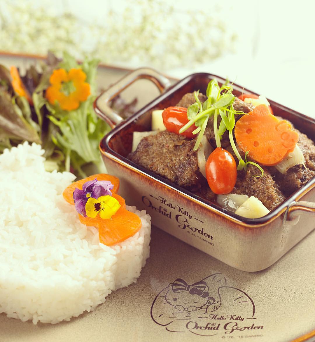 Ngỡ Ngàng Với 13 Quán Cafe Đỉnh Của Đỉnh Tại Singapore 26 quán cafe ở singapore: thức ăn tại hello kitty orchid garden