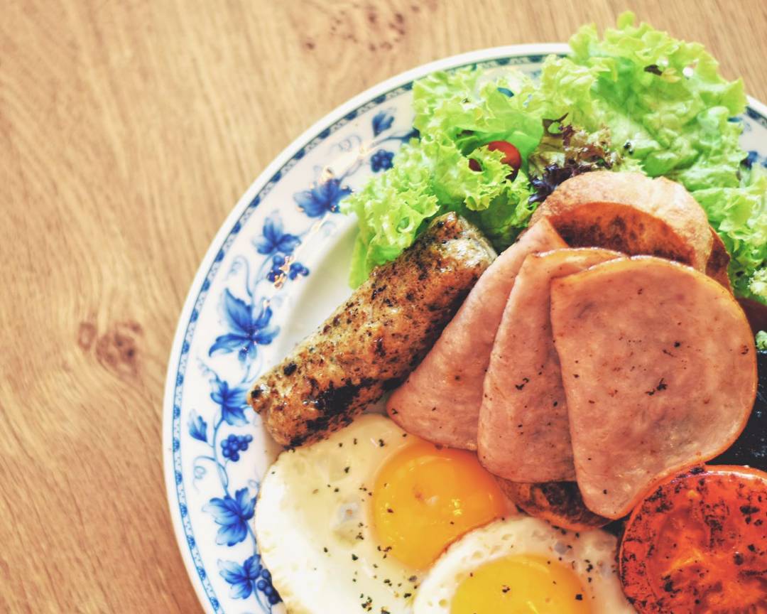 Ngỡ Ngàng Với 13 Quán Cafe Đỉnh Của Đỉnh Tại Singapore 32 quán cafe ở singapore: bữa sáng tại oh my tian