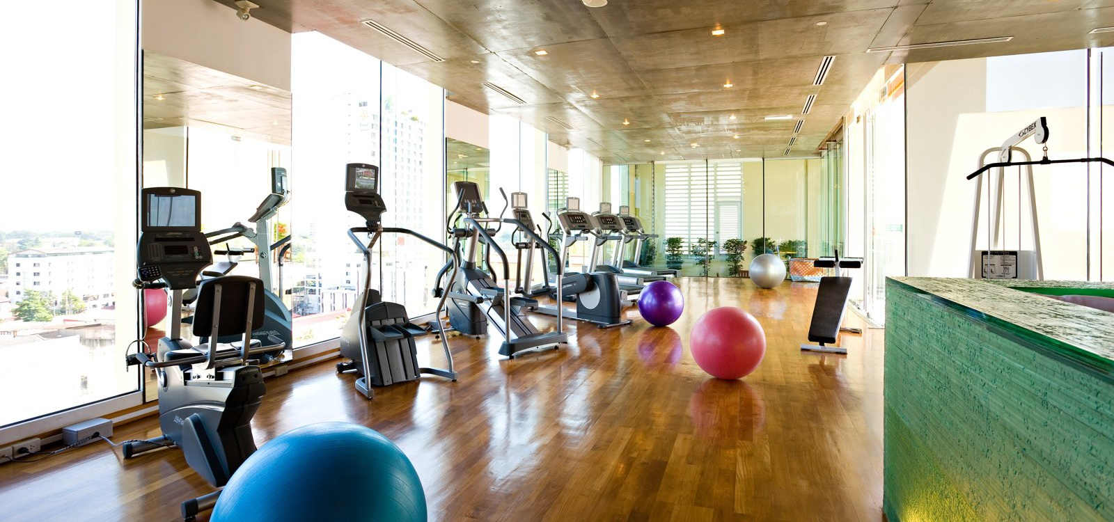 du lịch tự túc chiang mai: khách sạn dusit D2