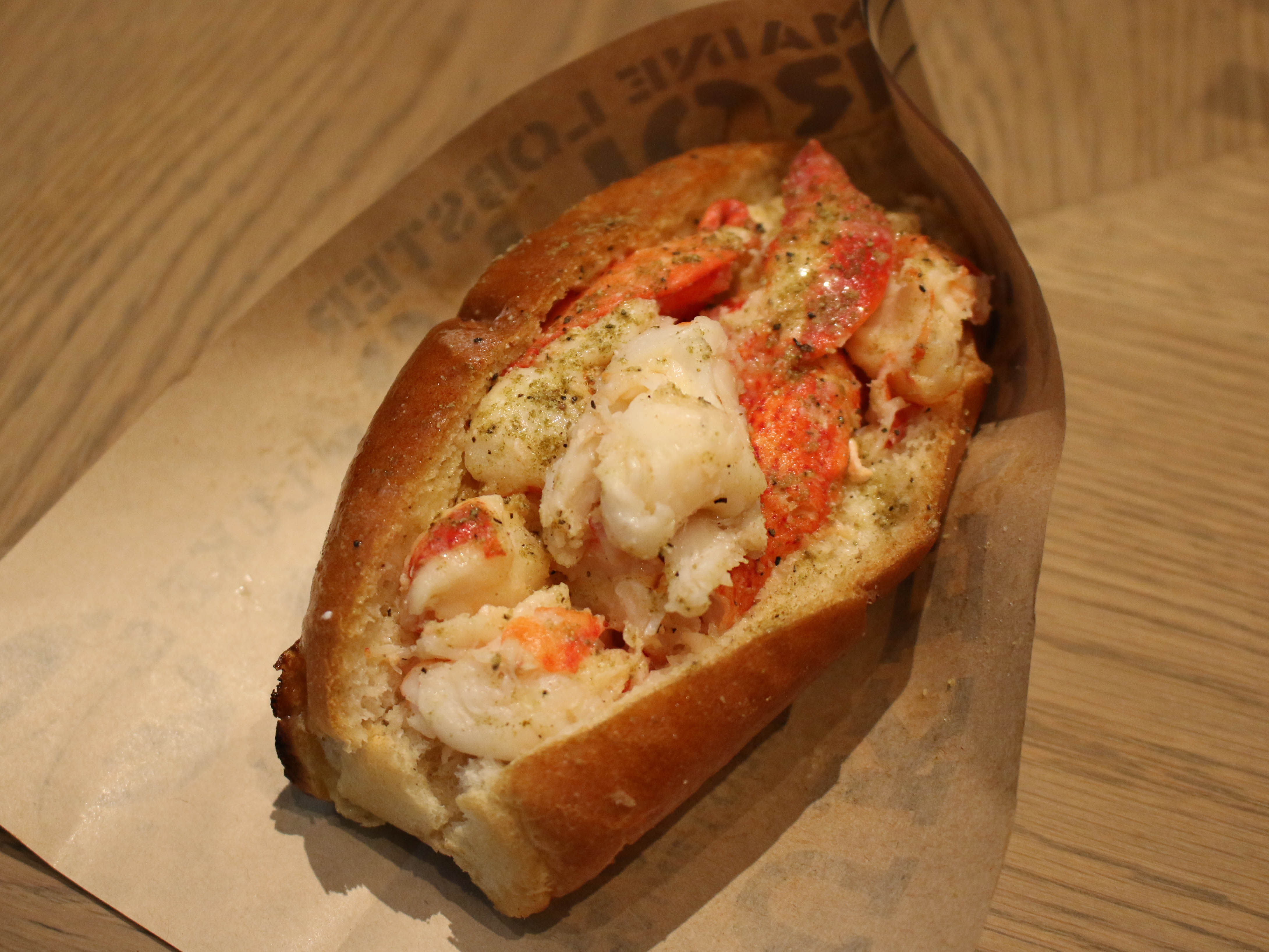 Cùng Klook ăn Sạch Osaka – “Nhà Bếp Của Nhật Bản” 2 ẩm thực osaka: bánh mì tôm hùm luke's lobster