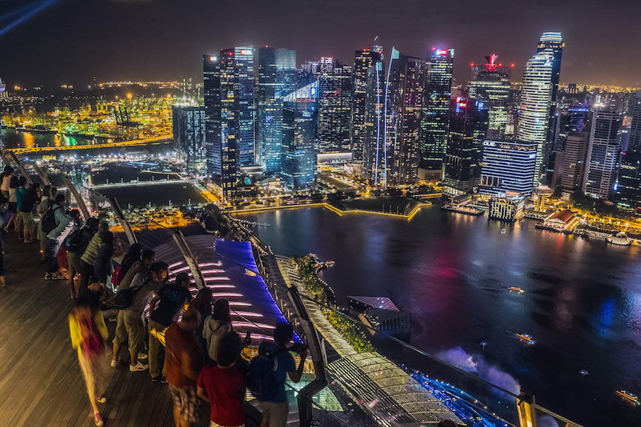ngắm cảnh tại skypark trong chuyến du lịch singapore 3 ngày 2 đêm