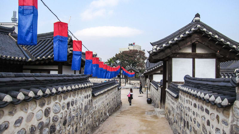 Bí kíp phá đảo công viên Namsan, khám phá tháp N Seoul 11 thăm làng cổ cách tháp N Seoul 30km
