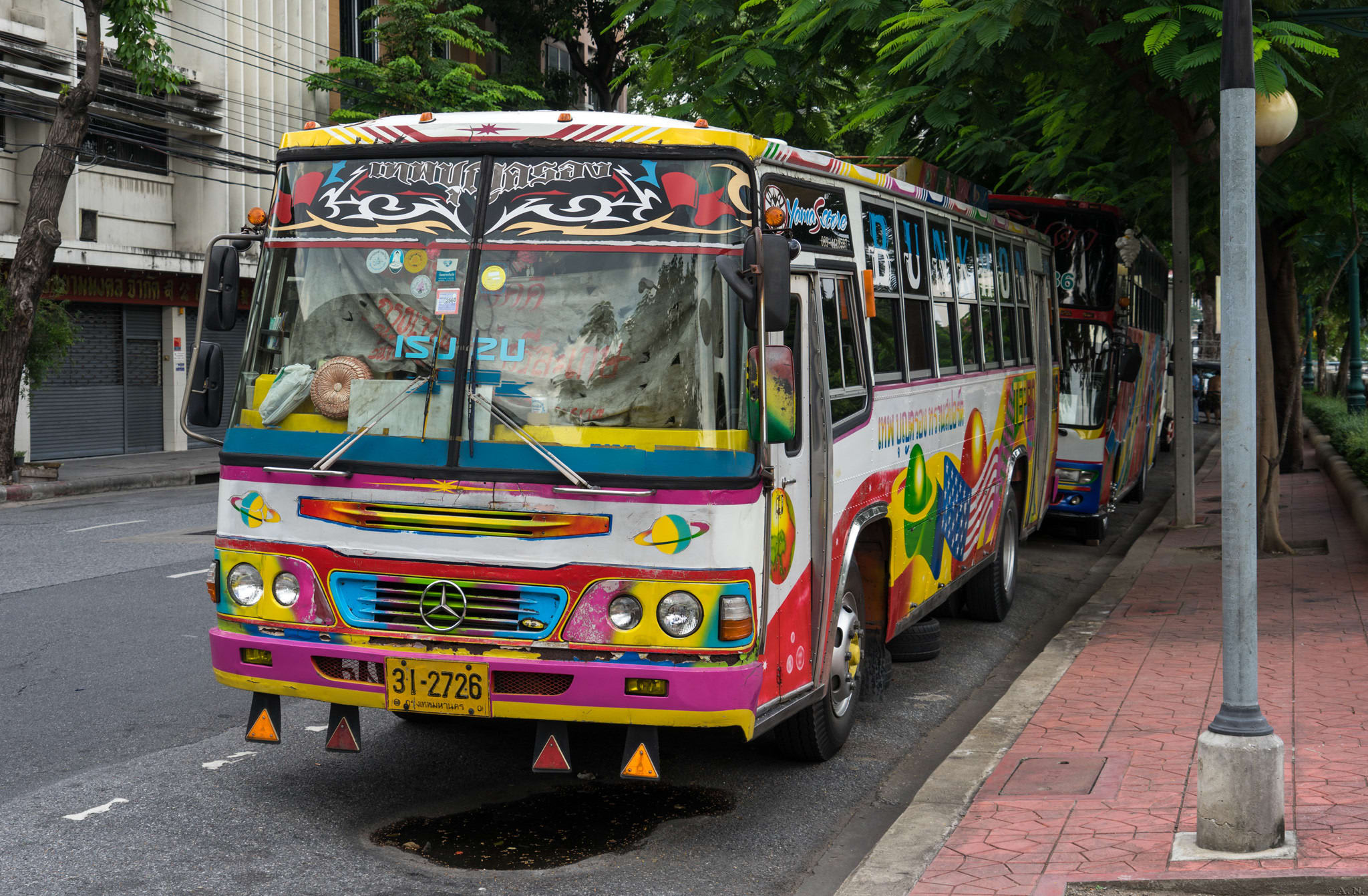 Bí quyết sử dụng phương tiện công cộng ở Thái Lan 13 xe bus là một loại phương tiện công cộng ở thái lan