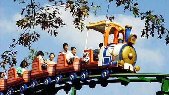 Bí kíp chinh phục Everland – công viên chủ đề lớn nhất Hàn Quốc 14 Racing Coaster Everland