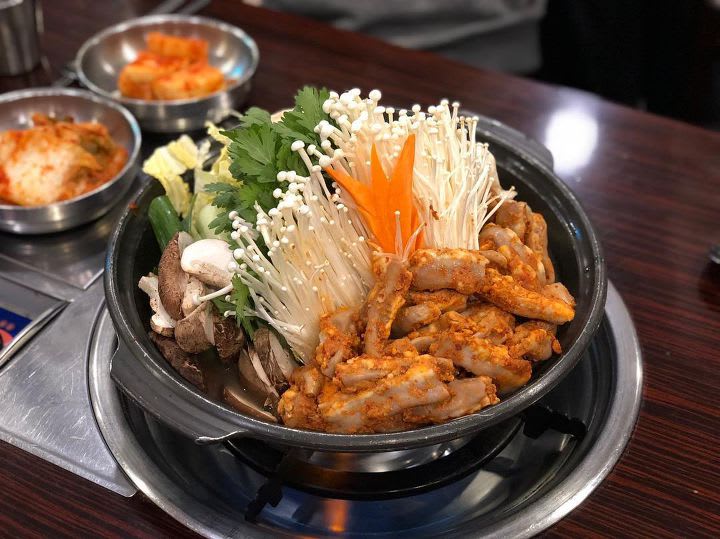 Hướng dẫn vi vu khắp Seoul chỉ với chưa đến 50K 12 lẩu lòng tại trạm gangnam