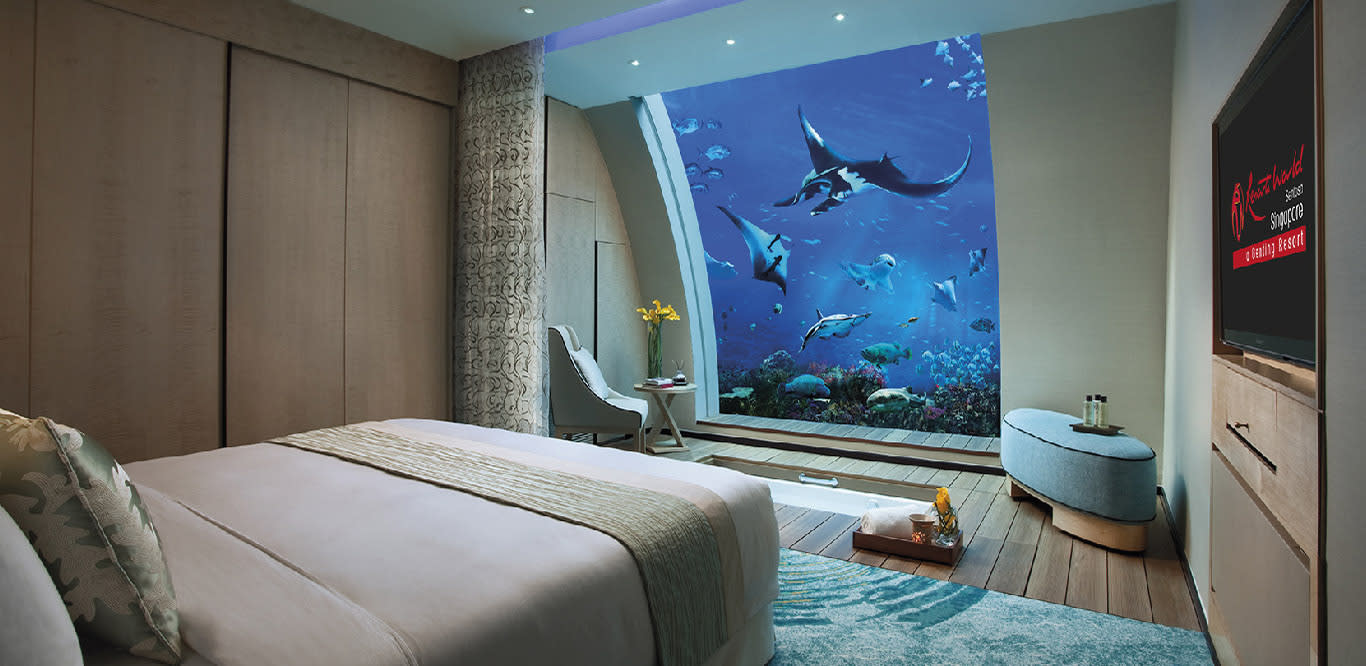Những lý do khiến bạn nhất định phải ghé thăm Resorts World Sentosa 17 ngắm đại dương tại nhà nghỉ dưới nước ocean suite