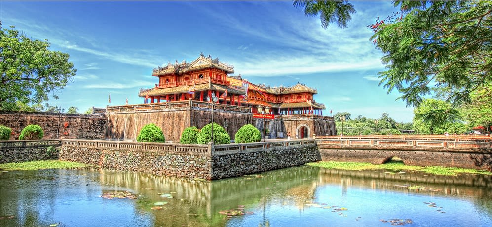 cổng ngọ môn của kinh thành huế