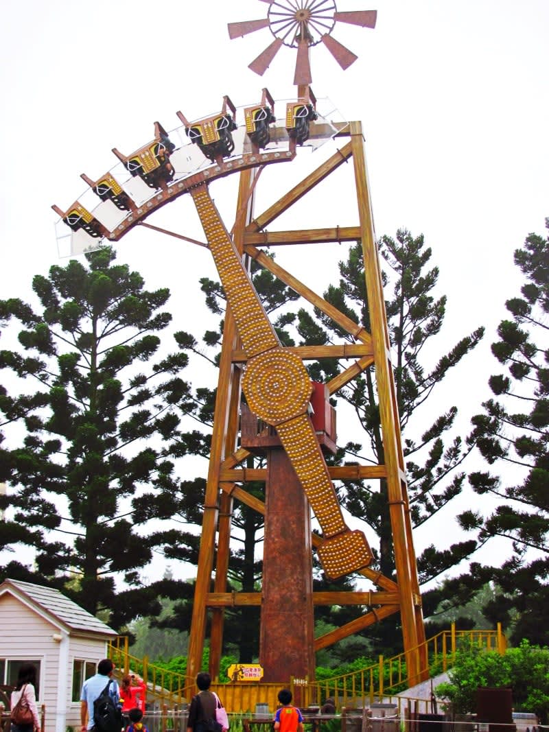 Cẩm nang chinh phục công viên Leofoo Village Đài Bắc 6 oil oil well