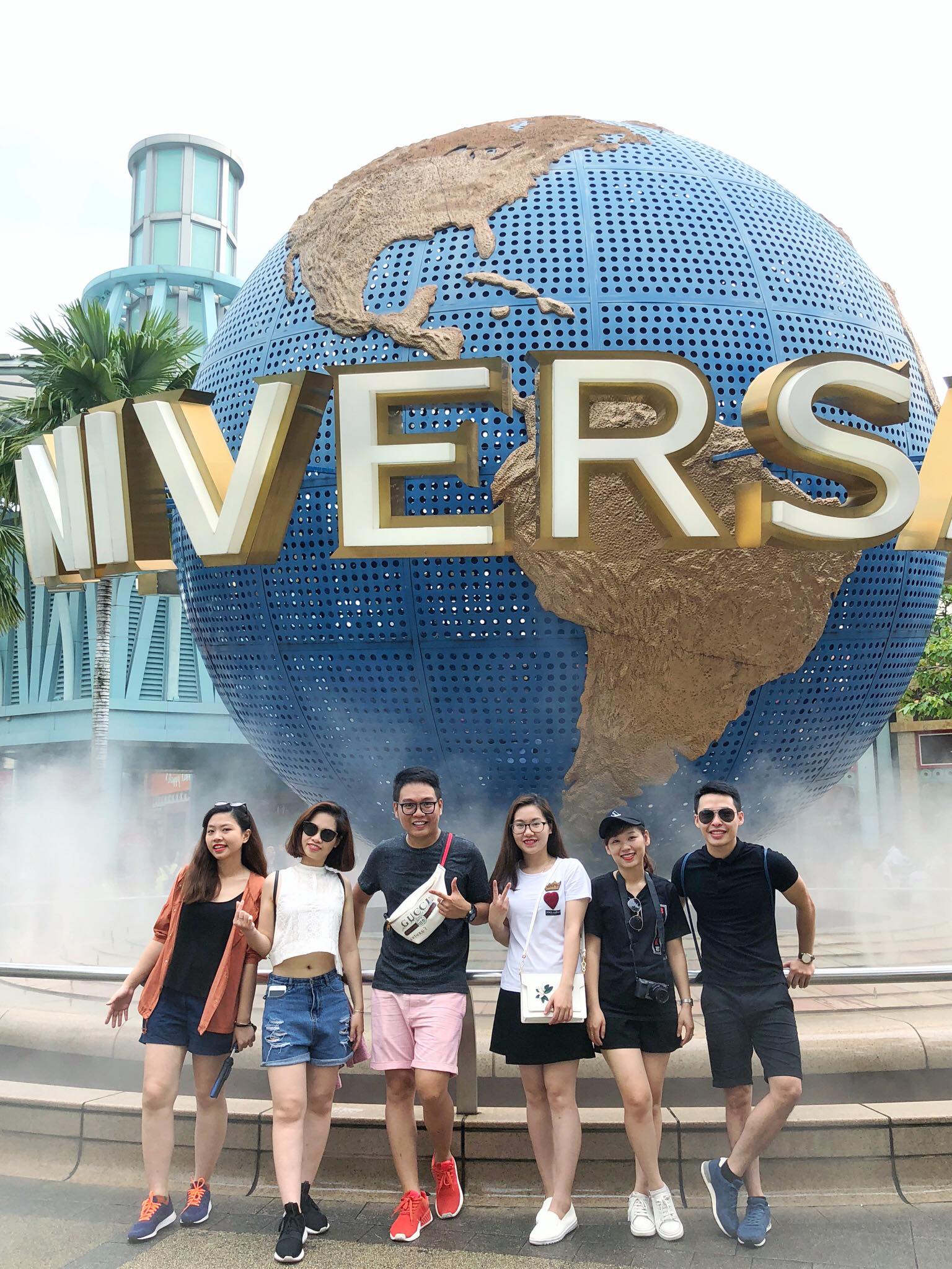biểu tượng univesal studios singapore