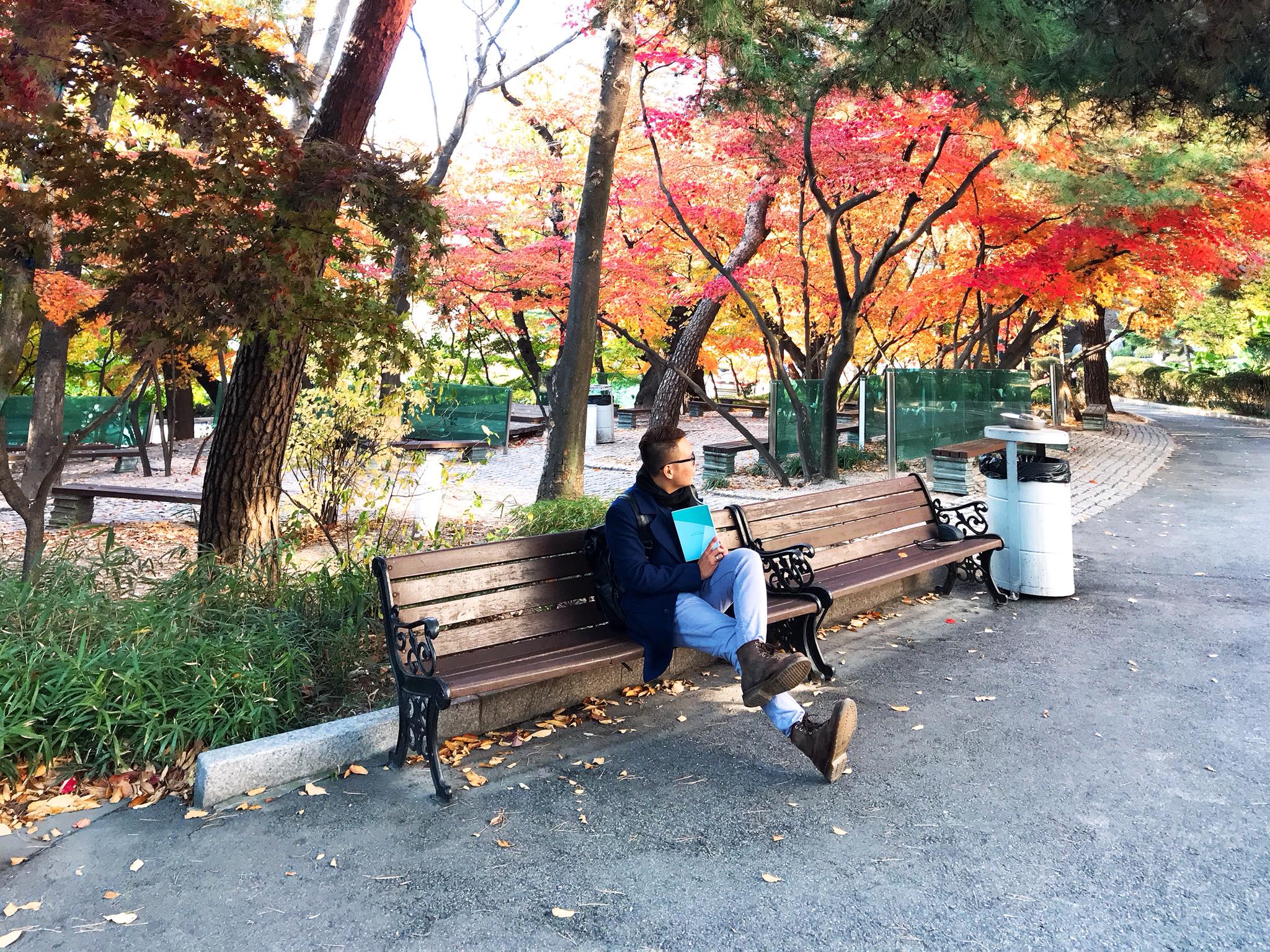 chụp hình tại công viên Yeouido