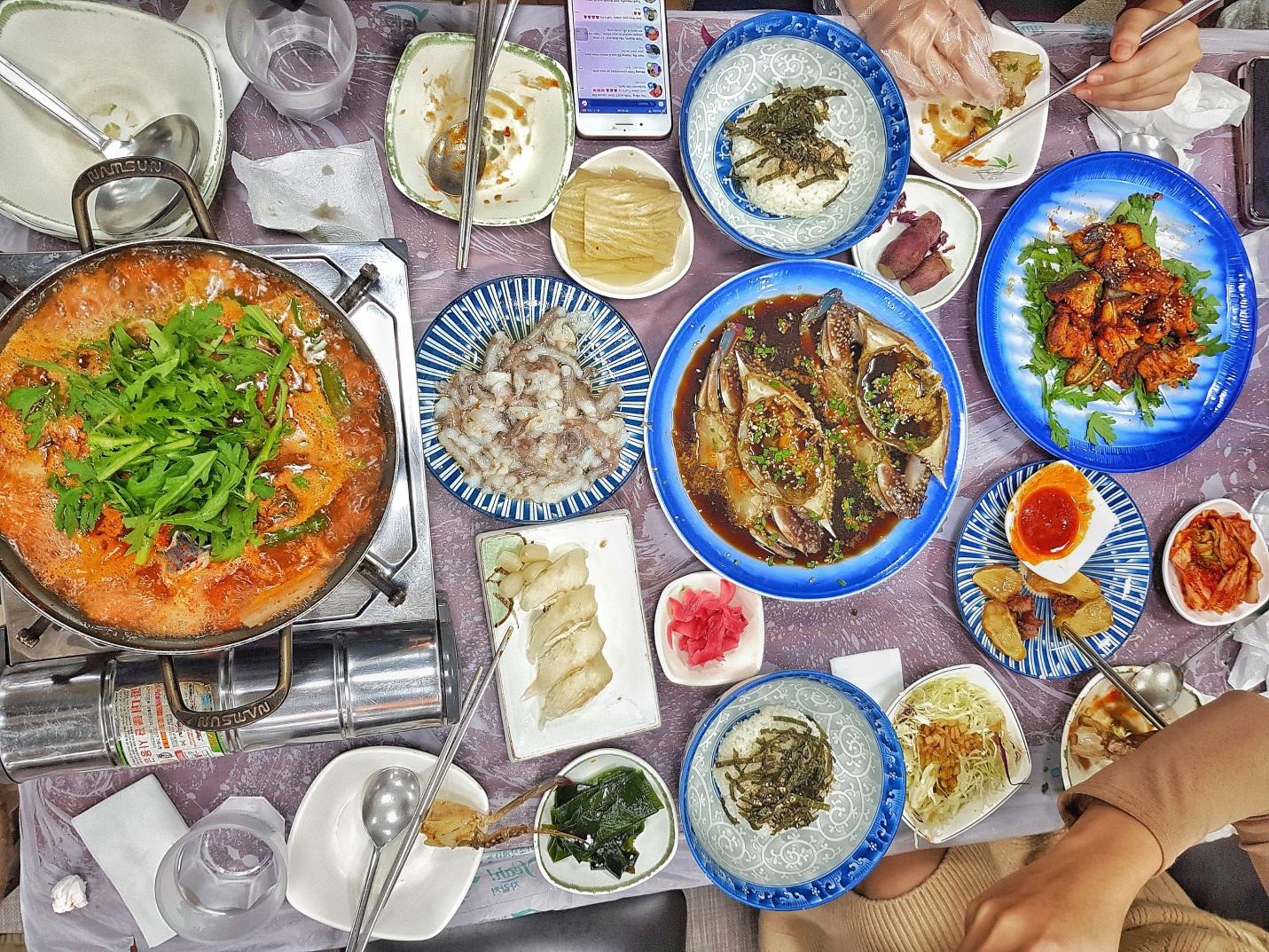 Chơi quên lối về tại Hàn Quốc 11 các món ăn trong chợ cá jagalchi