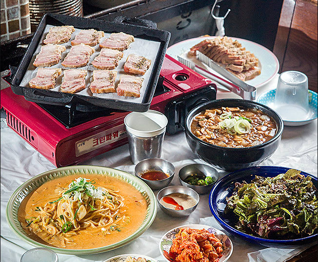 Kinh nghiệm du lịch tự túc khám phá Hongdae cho người đi lần đầu! 9 tat tan tat ve hongdae5 1