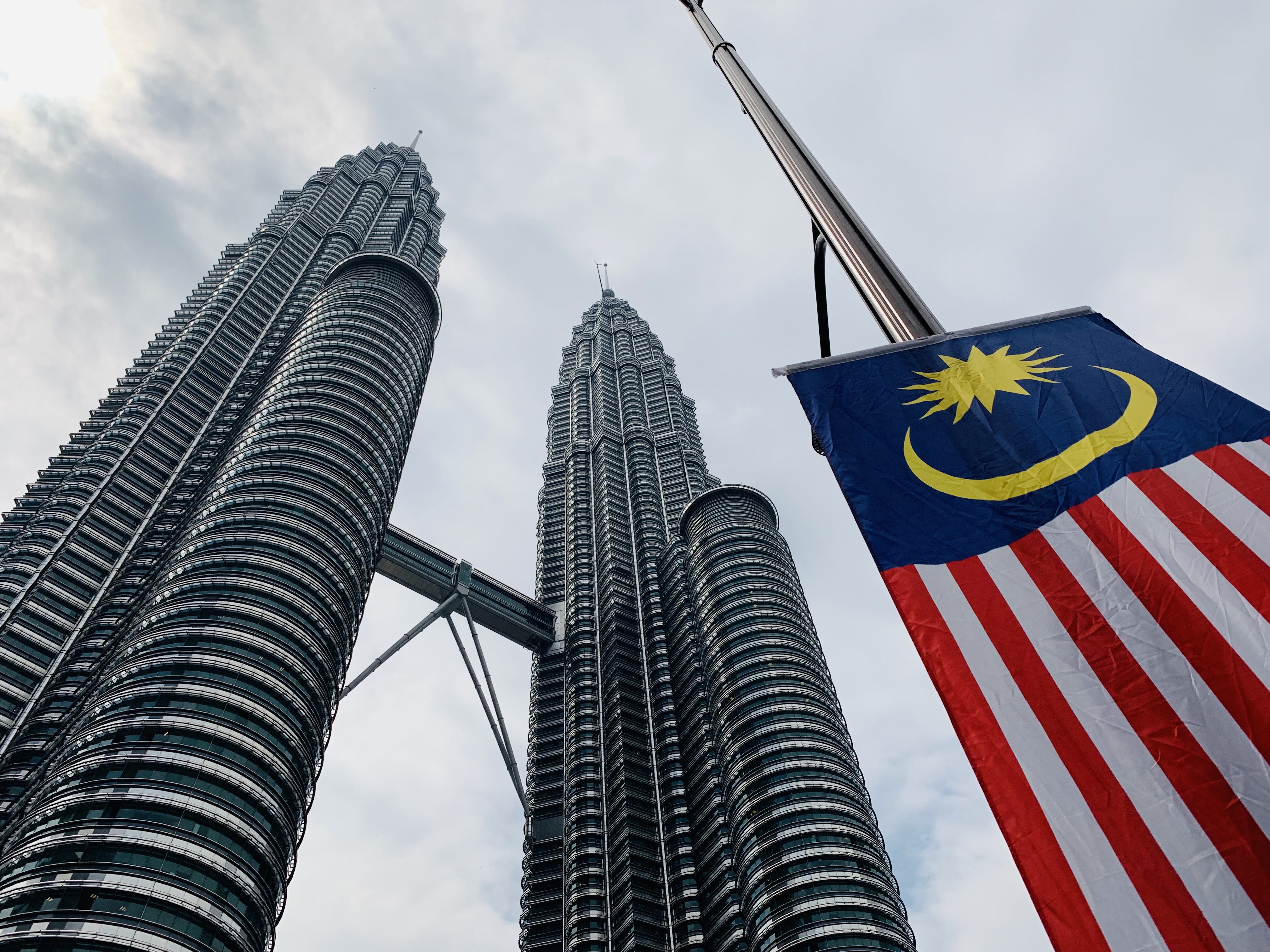 Lịch trình cùng bạn bè vi vu Kuala Lumpur chỉ với 7 triệu/ người 2 cung ban be vi vu kuala lumpur chi voi 7 trieu nguoi1330