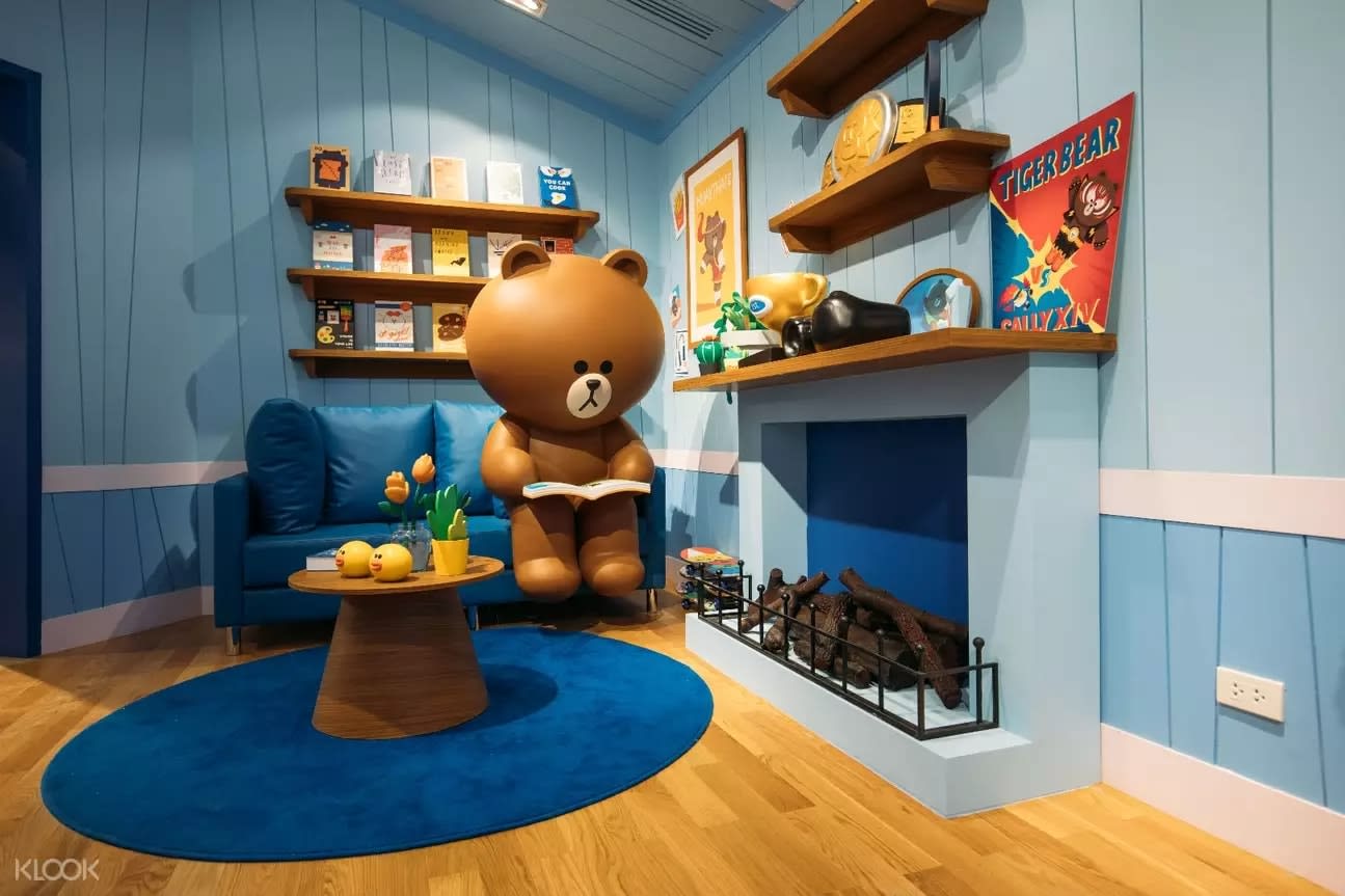 Brown's room at LINE Village Bangkok