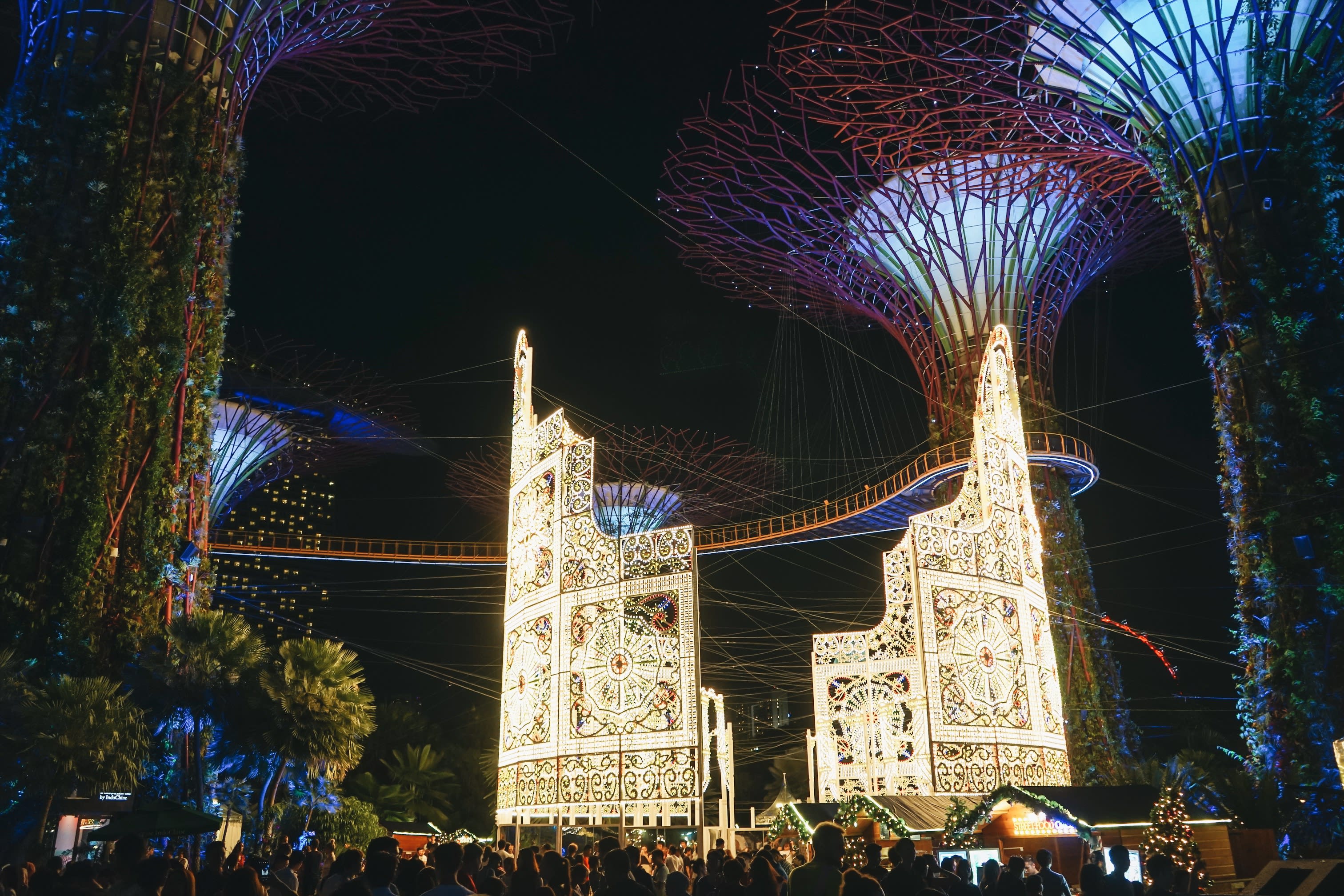 Experience A Christmas Wonderland At Gardens By The Bay Singapore