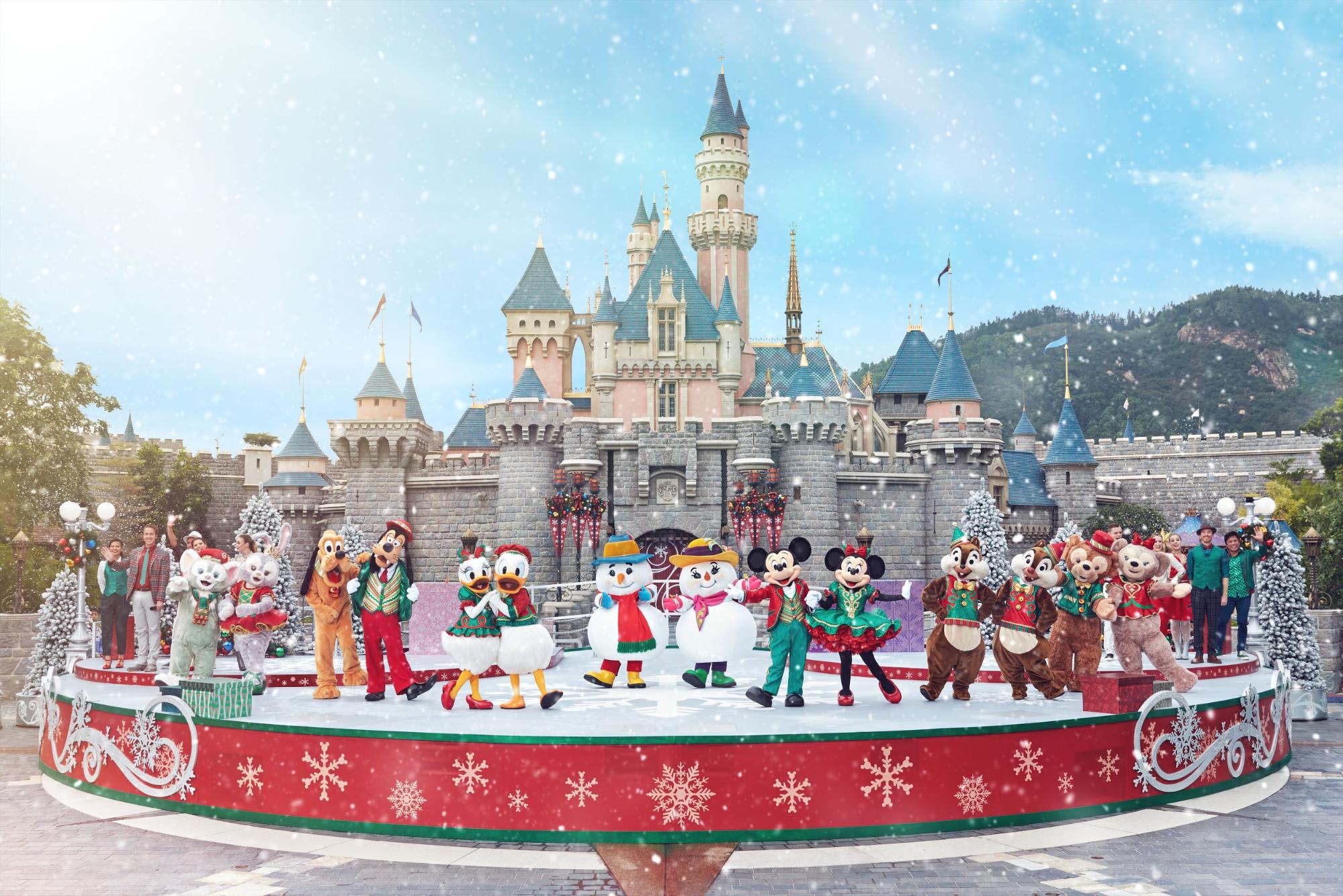 The Most Magical Christmas Awaits At Hong Kong Disneyland! Klook