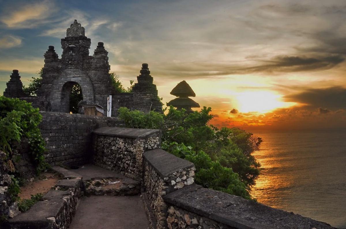 Uluwatu-Temple-Bali