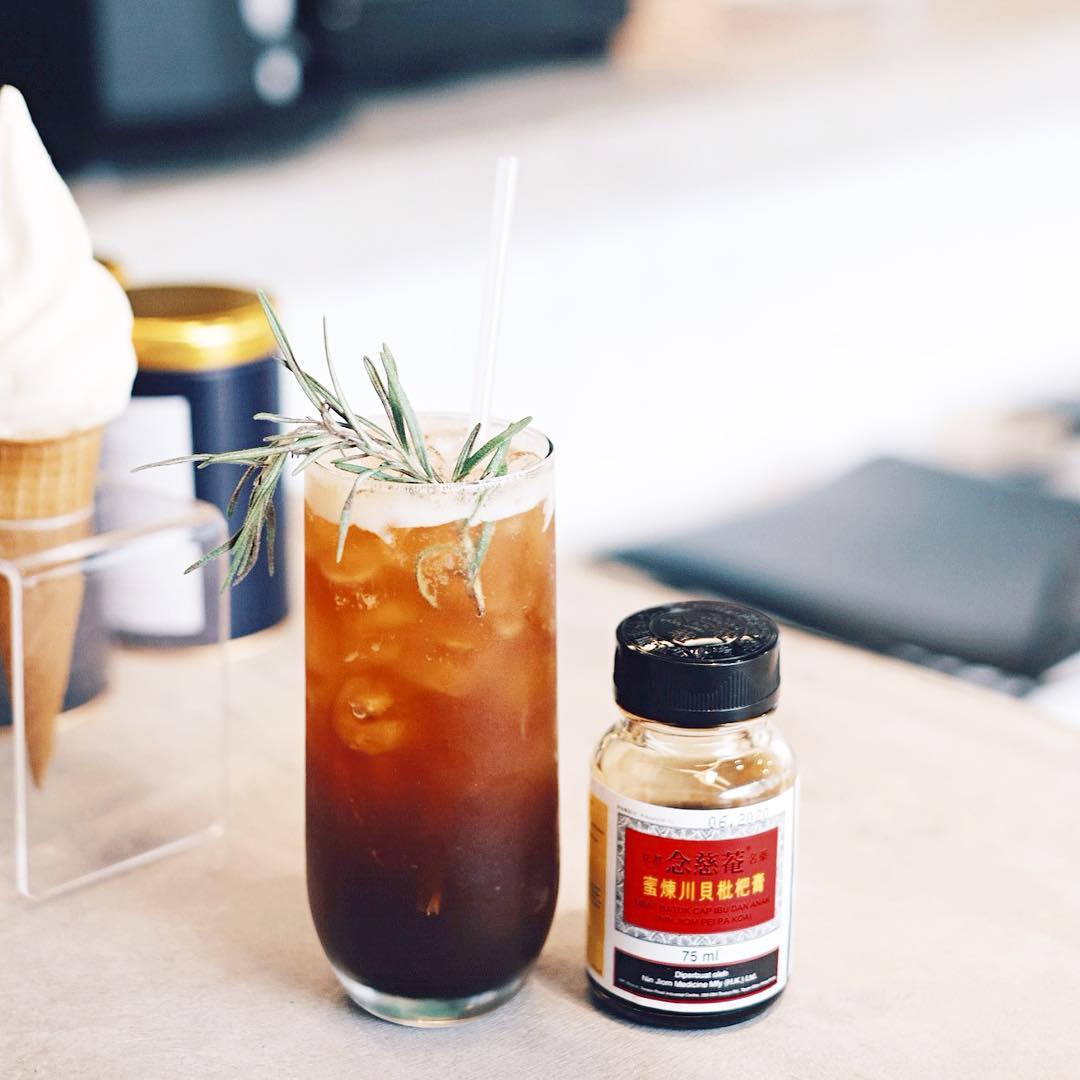 Rabbit x Holdup Pei Pa Koa Coffee