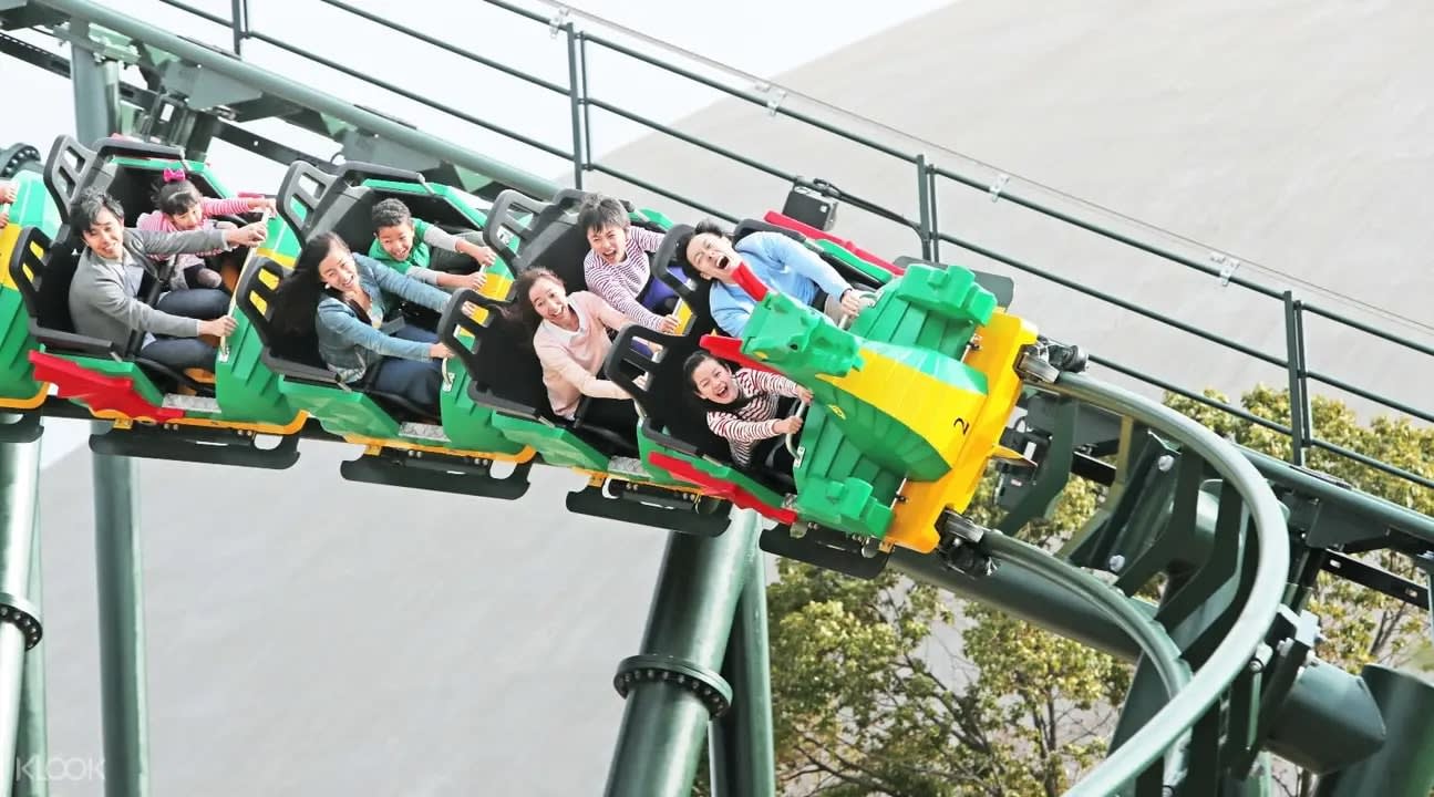 Dragon coaster at Legoland Japan