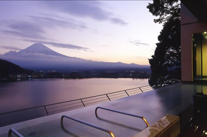 （照片來源：風之露台庫庫納飯店）http://kukuna.jp/