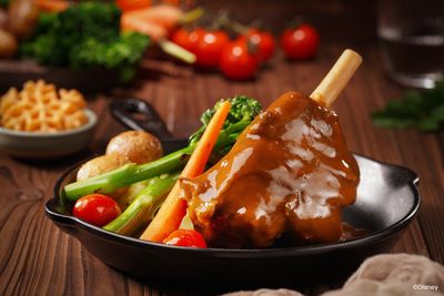 Golden Crocus Inn: Braised Lamb Shank