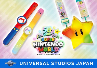 Universal Studios Japan Power-Up Band™ and Super Star Popcorn Bucket