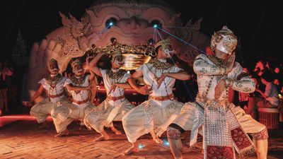 Performance at Hanuman Sky Bar & Restaurant on 61st Floor