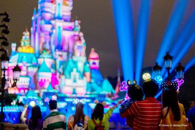 Ночное шоу «Путешествие Disney Star Dream»