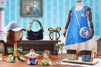 World of Frozen: Summer merchandise