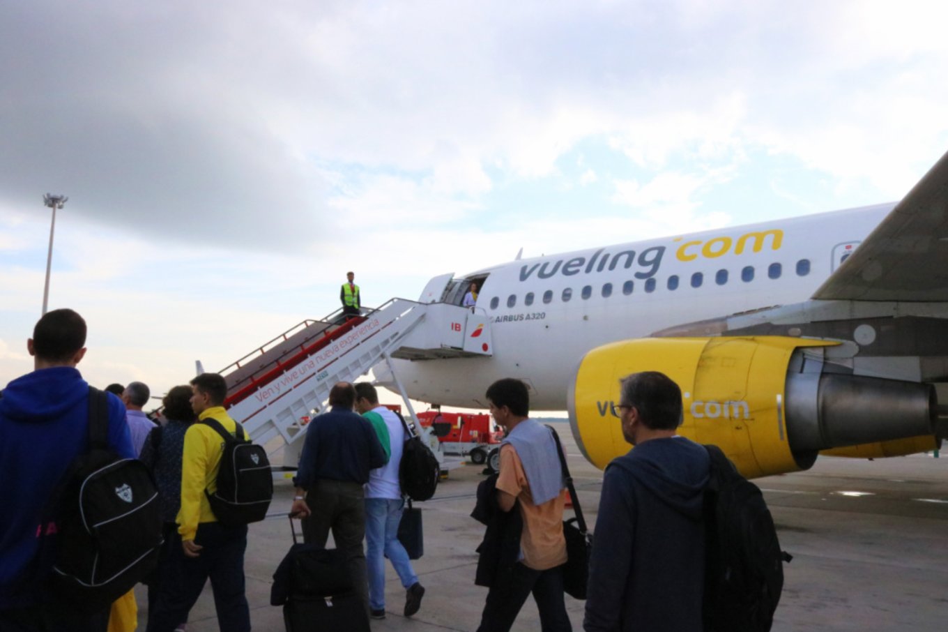 西班牙 vueling airline 伏林航空 登機 1 jpg 1