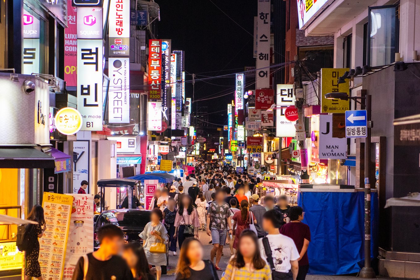 south korea streets night life