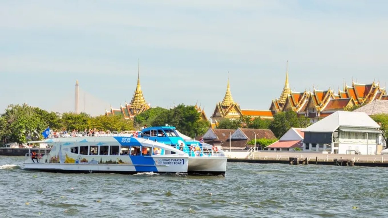 ​​เที่ยว+ไหว้พระ ริมแม่น้ำแบบ 1 day trip ด้วยเรือ Hop-on Hop-off 