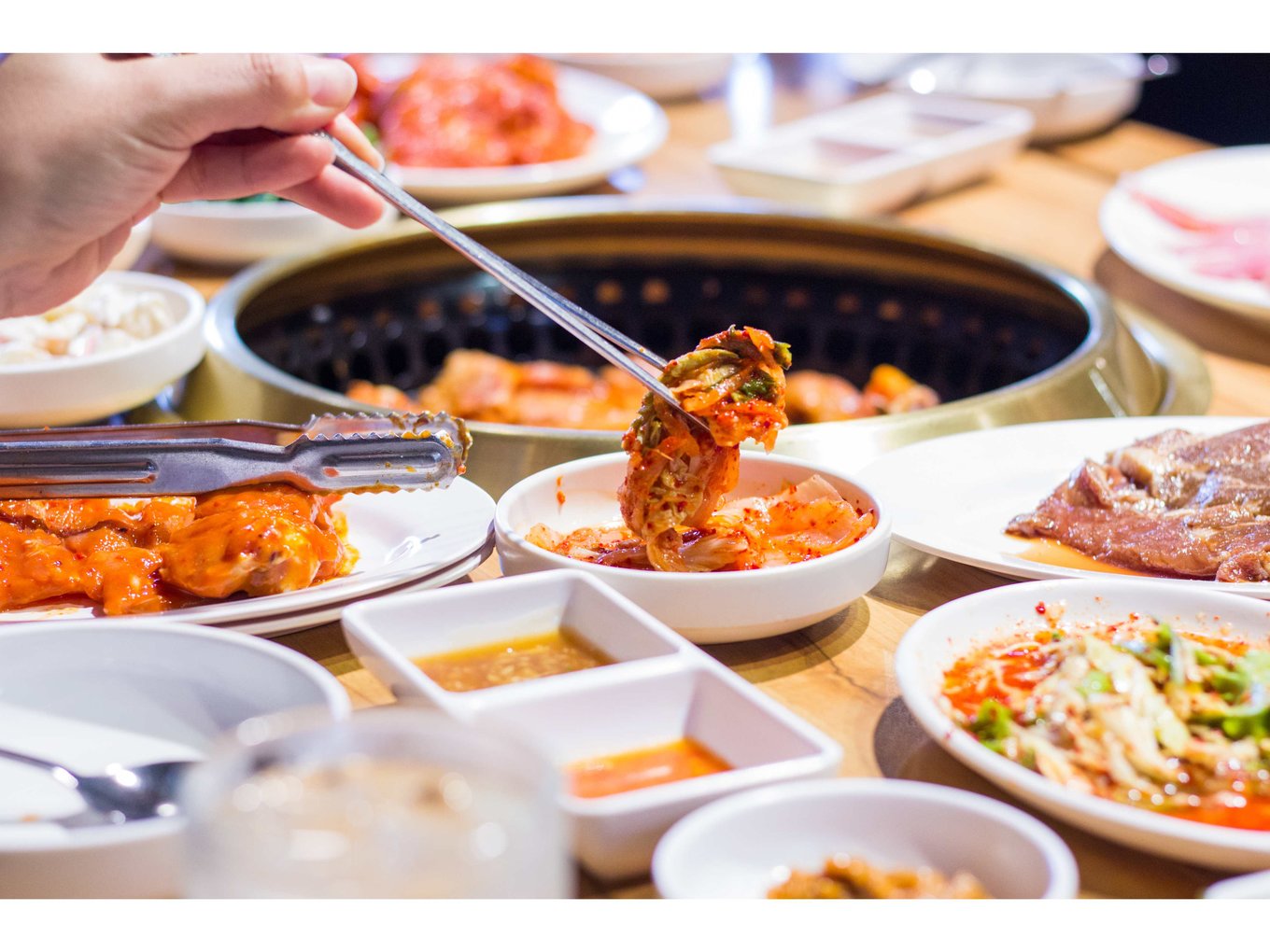 韓国料理　焼肉とキムチ