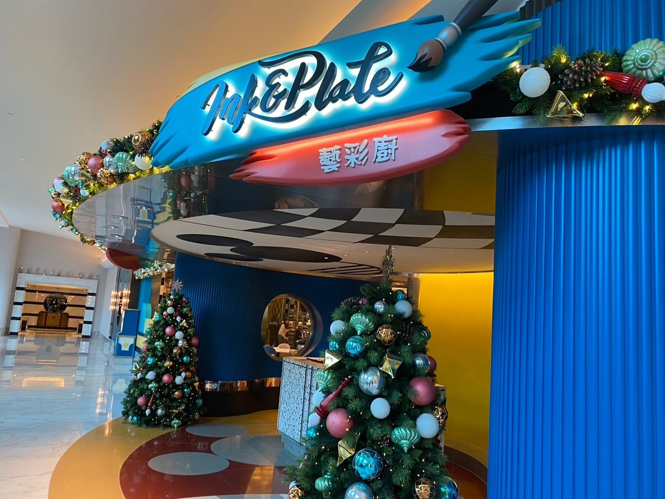 香港ディズニーに行くなら必見！キャラクターダイニング・Ink＆Plateへ行ってみた！ - Ink&Plate