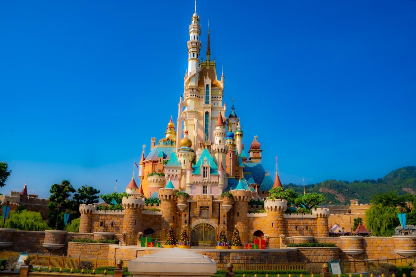 香港ディズニーランドの個人手配予算　お城