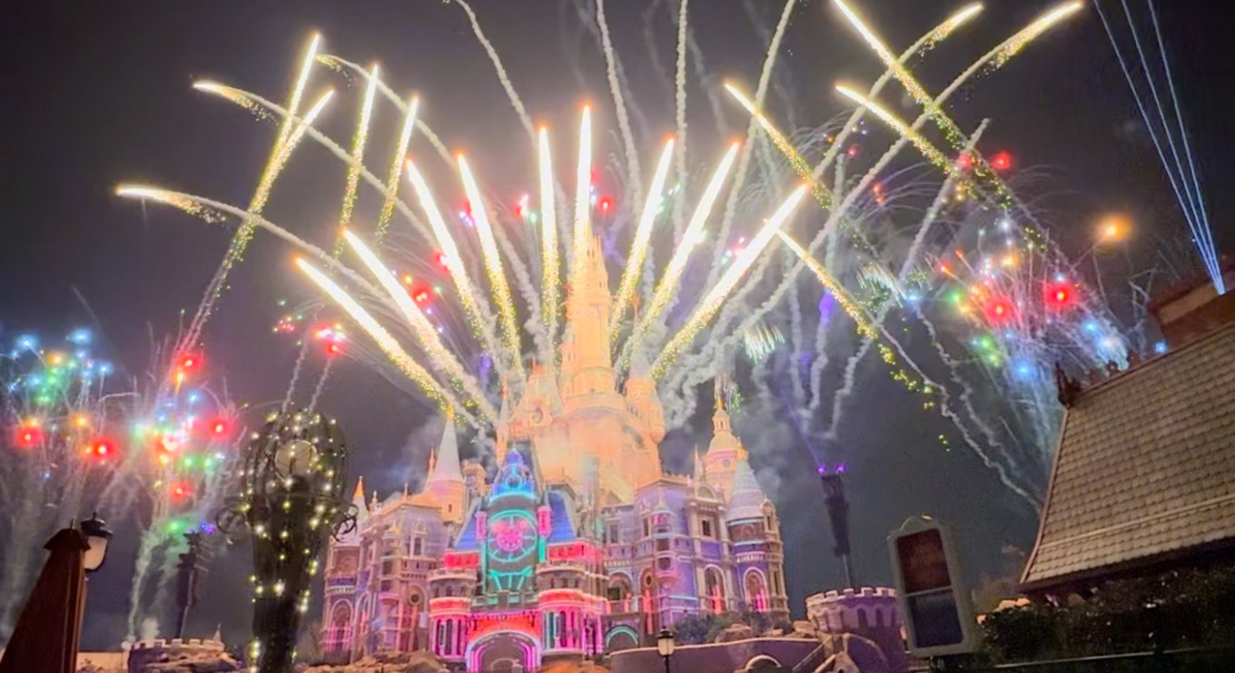 上海ディズニーランドについて知りたい50のこと！ 上海ディズニーリゾート　ショー　花火