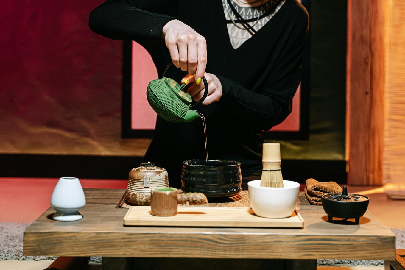 Authentic Japanese tea ceremony, chanoyu | Photo Credits: Ivan S on Pexels