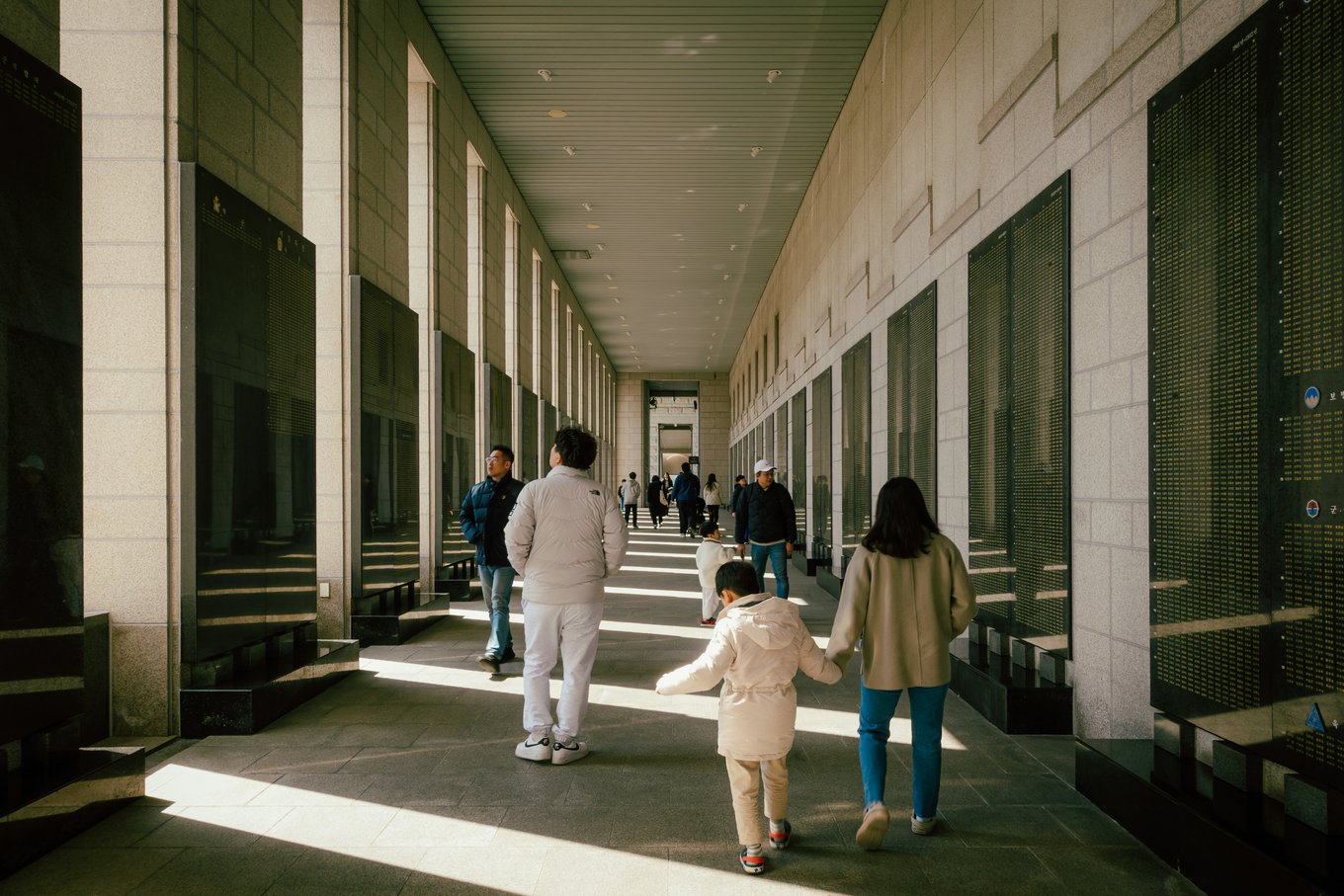 Exploring the War Memorial of Korea in Seoul | Photo Credit: Raymond Yeung on Unsplash