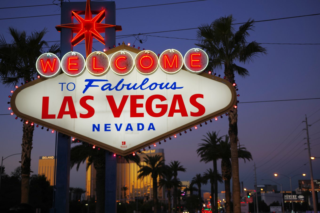 The iconic “Welcome to Fabulous Las Vegas” sign! | Photo credit: LasVegasGuy on Wikimedia Commons