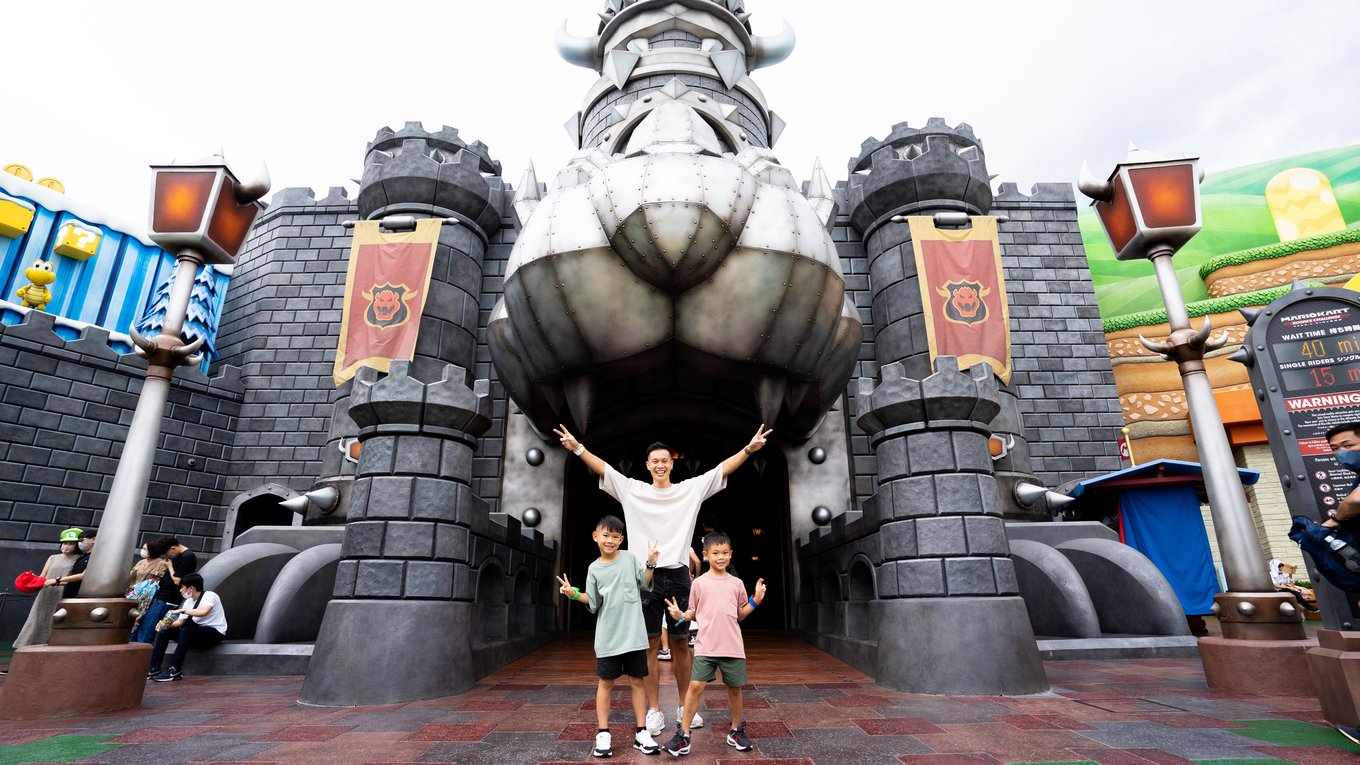 Universal Studios Japan family photo