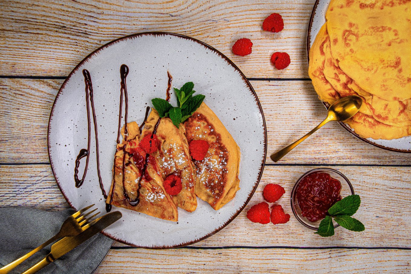 A plate of sweet crêpes