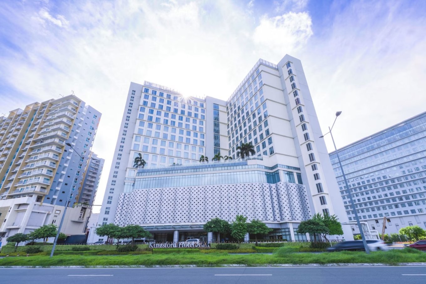 Where to Stay Near NAIA: Kingsford Hotel