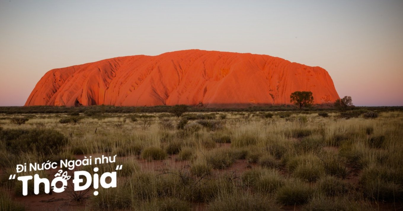 uluru-nuoc-uc