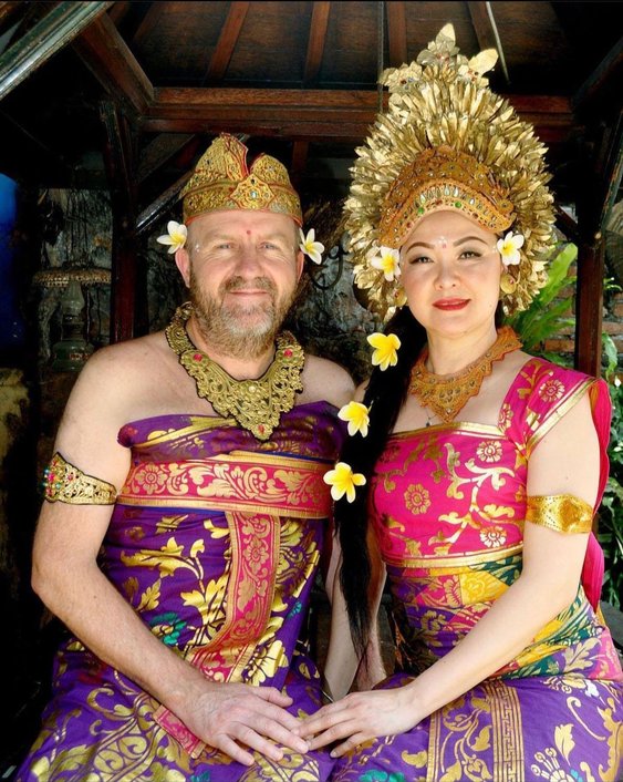 Indonesian traditional clothing online store best sale