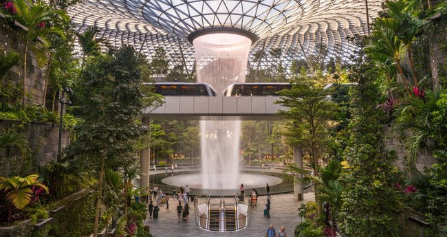 シンガポール・チャンギ空港から市内までの行き方｜空港内の観光