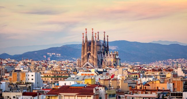 バルセロナの街角 ＃6663 ☆リヤドロ スペイン ポーセリン 光沢仕上げ