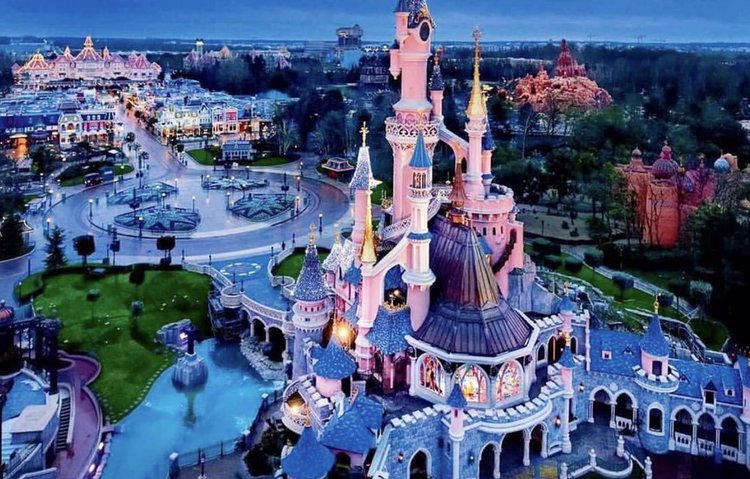 Séjour Disneyland Paris : Billets, Attractions, Hôtels