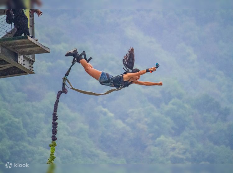 Is bungee jumping safe hotsell