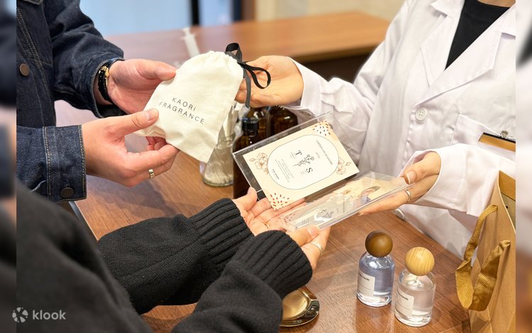 Asakusa, Tokyo | 90-minute DIY Perfume Making Experience - Choose