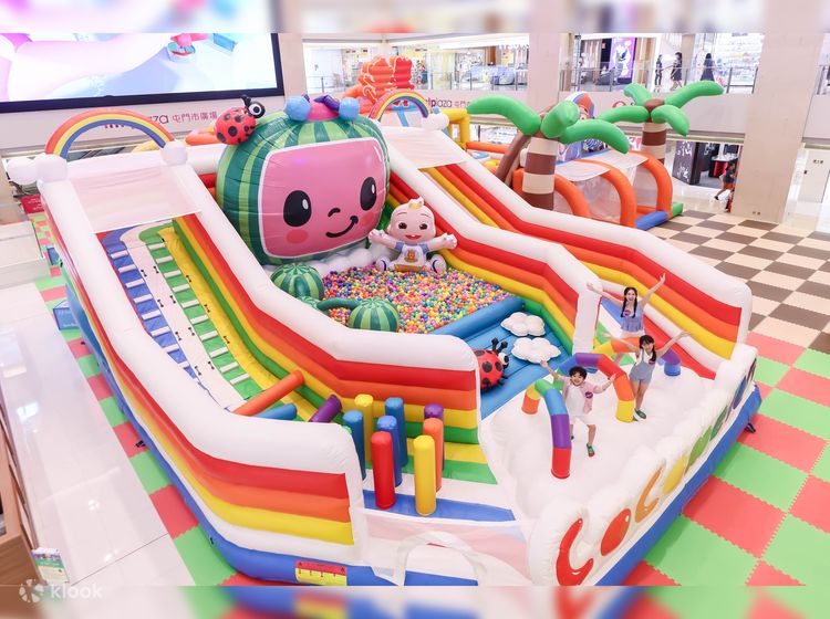 Take the kids to see CoComelon in Abu Dhabi at the Galleria